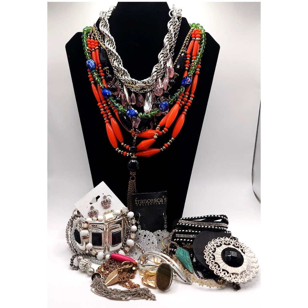19 Piece Jewelry Lot Multi-Strand Necklace Bracelets Earrings